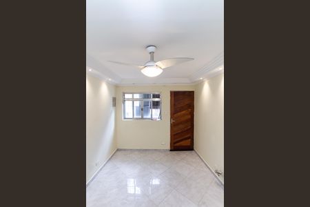 Casa à venda com 100m², 2 quartos e 1 vagaSala