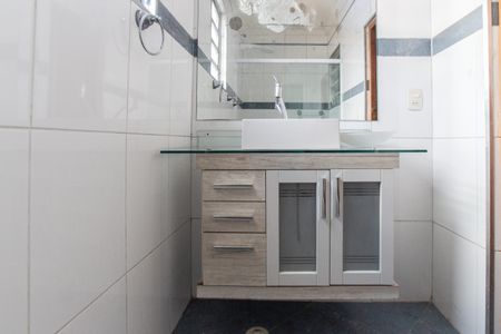 Casa à venda com 100m², 2 quartos e 1 vagaBanheiro da Suíte