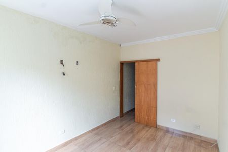 Casa à venda com 100m², 2 quartos e 1 vagaQuarto