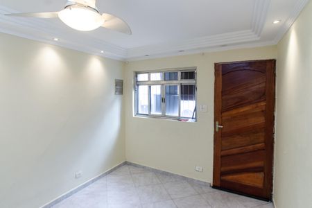 Casa à venda com 100m², 2 quartos e 1 vagaSala