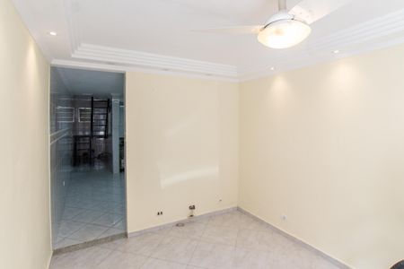 Casa à venda com 100m², 2 quartos e 1 vagaSala