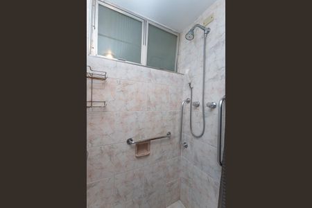 Apartamento à venda com 116m², 3 quartos e 1 vaga Apartamento à venda com 116m², 3 quartos e 1 vagaBanheiro Social