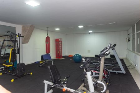 Apartamento à venda com 116m², 3 quartos e 1 vaga Apartamento à venda com 116m², 3 quartos e 1 vagaÁrea Comum - Academia