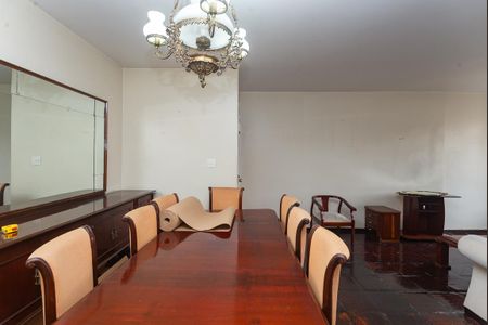 Apartamento à venda com 116m², 3 quartos e 1 vaga Apartamento à venda com 116m², 3 quartos e 1 vagaSala