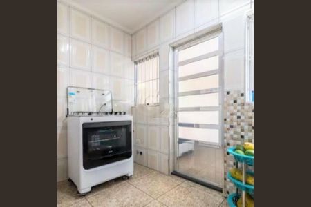 Casa à venda com 120m², 3 quartos e 1 vaga