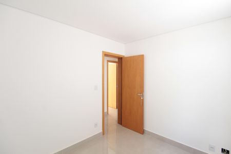 Apartamento à venda com 139m², 3 quartos e 3 vagasQuarto 2