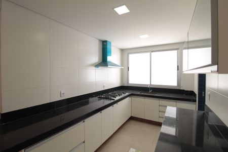 Apartamento à venda com 139m², 3 quartos e 3 vagasCozinha e Área de Serviço