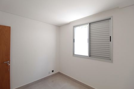 Apartamento à venda com 139m², 3 quartos e 3 vagasQuarto 2