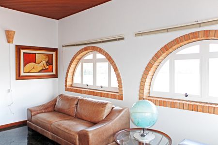 Casa de condomínio para alugar com 630m², 3 quartos e 3 vagasEscritório 2