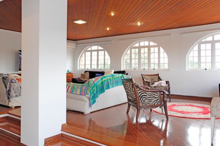 Casa de condomínio para alugar com 630m², 3 quartos e 3 vagasSala 3