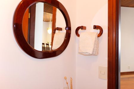 Casa de condomínio para alugar com 630m², 3 quartos e 3 vagasLavabo