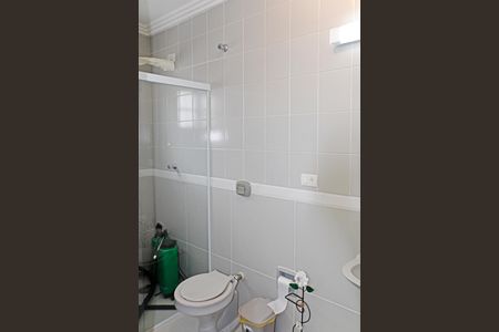 Casa de condomínio para alugar com 630m², 3 quartos e 3 vagasedícula