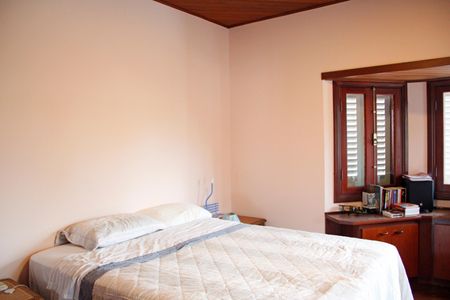 Casa de condomínio para alugar com 630m², 3 quartos e 3 vagasQuarto 3