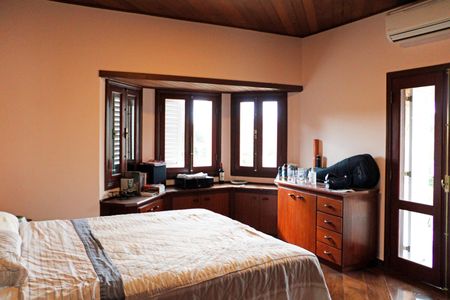 Casa de condomínio para alugar com 630m², 3 quartos e 3 vagasQuarto 3