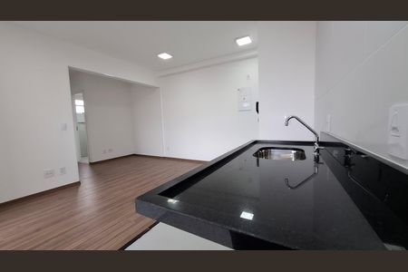 Apartamento para alugar com 58m², 2 quartos e 2 vagas Apartamento para alugar com 58m², 2 quartos e 2 vagasCozinha