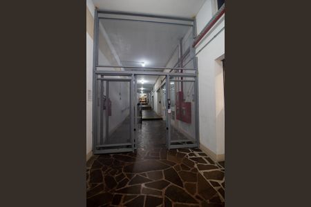 Apartamento à venda com 83m², 2 quartos e sem vagaHall de entrada