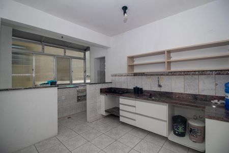Apartamento à venda com 83m², 2 quartos e sem vagaCozinha
