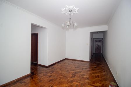 Apartamento à venda com 83m², 2 quartos e sem vagaSala