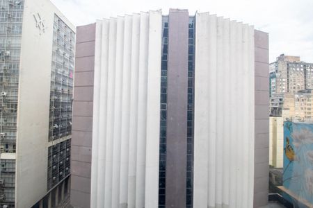 Apartamento à venda com 83m², 2 quartos e sem vagaVista