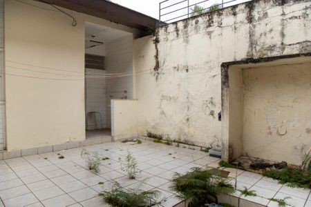 Casa à venda com 305m², 3 quartos e 4 vagas Casa à venda com 305m², 3 quartos e 4 vagasÁrea de Serviço