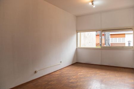 Casa à venda com 305m², 3 quartos e 4 vagas Casa à venda com 305m², 3 quartos e 4 vagasQuarto 1