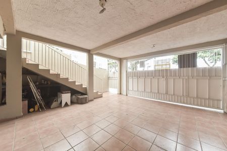 Casa para alugar com 140m², 3 quartos e 2 vagas Casa para alugar com 140m², 3 quartos e 2 vagasGaragem