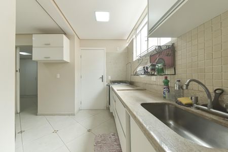 Casa para alugar com 140m², 3 quartos e 2 vagas Casa para alugar com 140m², 3 quartos e 2 vagasCozinha