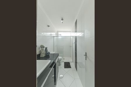 Casa para alugar com 140m², 3 quartos e 2 vagas Casa para alugar com 140m², 3 quartos e 2 vagasBanheiro Social