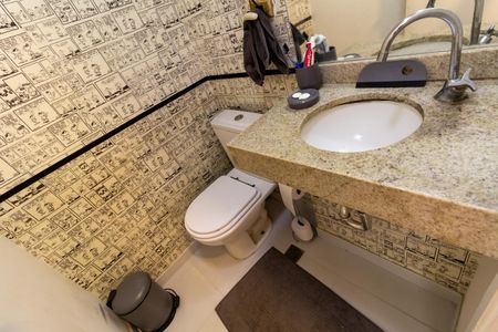 Apartamento à venda com 102m², 3 quartos e 2 vagasLavabo