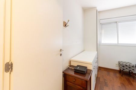 Apartamento à venda com 102m², 3 quartos e 2 vagasQuarto 1