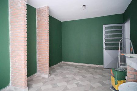 Casa para alugar com 100m², 2 quartos e sem vagaÁrea de Serviço