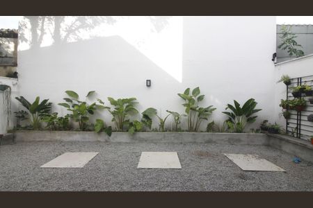 Casa à venda com 360m², 3 quartos e 2 vagasArea Comum - Jardim
