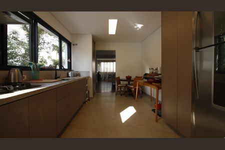 Casa à venda com 360m², 3 quartos e 2 vagasCozinha