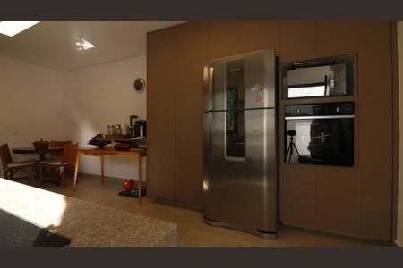 Casa à venda com 360m², 3 quartos e 2 vagasCozinha