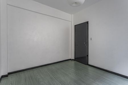 Apartamento à venda com 30m², 1 quarto e sem vaga Apartamento à venda com 30m², 1 quarto e sem vagaQuarto