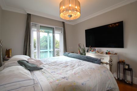 Apartamento à venda com 257m², 4 quartos e 4 vagasQuarto 4 - Suíte