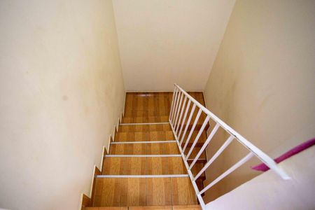 Casa à venda com 118m², 3 quartos e 1 vagaEscada