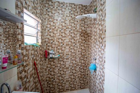 Casa à venda com 118m², 3 quartos e 1 vagaBanheiro 2