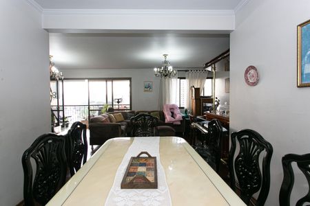 Apartamento à venda com 180m², 4 quartos e 3 vagasSala de Jantar