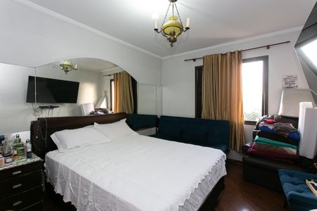 Apartamento à venda com 180m², 4 quartos e 3 vagasSuíte 1