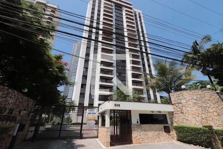 Apartamento à venda com 180m², 4 quartos e 3 vagasFachada