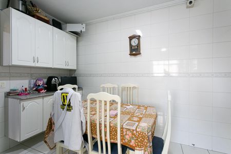 Apartamento à venda com 180m², 4 quartos e 3 vagasCozinha