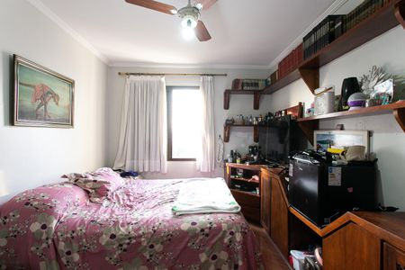 Apartamento à venda com 180m², 4 quartos e 3 vagasQuarto 1