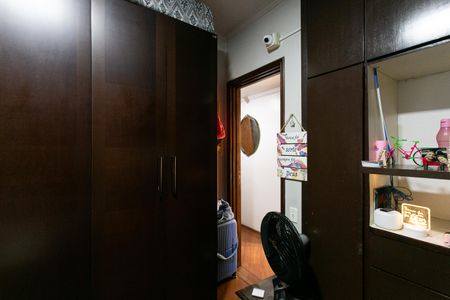 Apartamento à venda com 180m², 4 quartos e 3 vagasQuarto 2