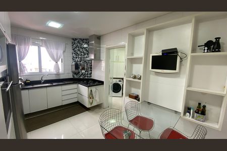 Apartamento à venda com 134m², 3 quartos e 3 vagasCozinha