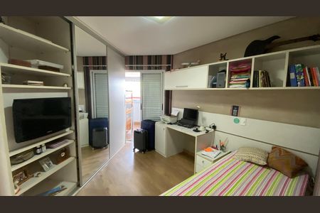 Apartamento à venda com 134m², 3 quartos e 3 vagasSuíte 2