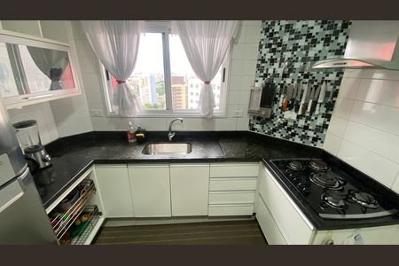 Apartamento à venda com 134m², 3 quartos e 3 vagasCozinha