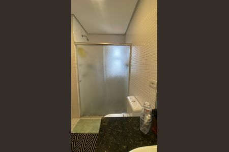 Apartamento à venda com 134m², 3 quartos e 3 vagasBanheiro da Suíte 1