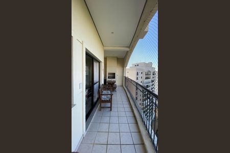 Apartamento à venda com 182m², 4 quartos e 3 vagasSala - Sala de Jantar Varanda