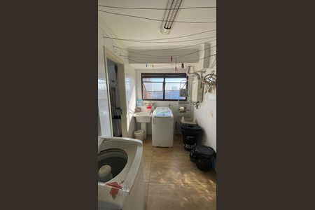 Apartamento à venda com 182m², 4 quartos e 3 vagasÁrea de Serviço